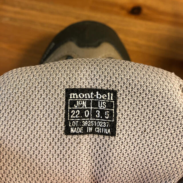 mont bell(モンベル)のmont-bell 登山靴　22 キッズ/ベビー/マタニティのキッズ靴/シューズ(15cm~)(アウトドアシューズ)の商品写真