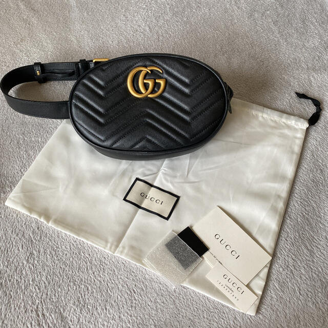 Gucci - GUCCI ボディバッグ　美品