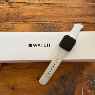 アップル(Apple)のkoko様専用   Apple Watch SE 40mm White(腕時計(デジタル))