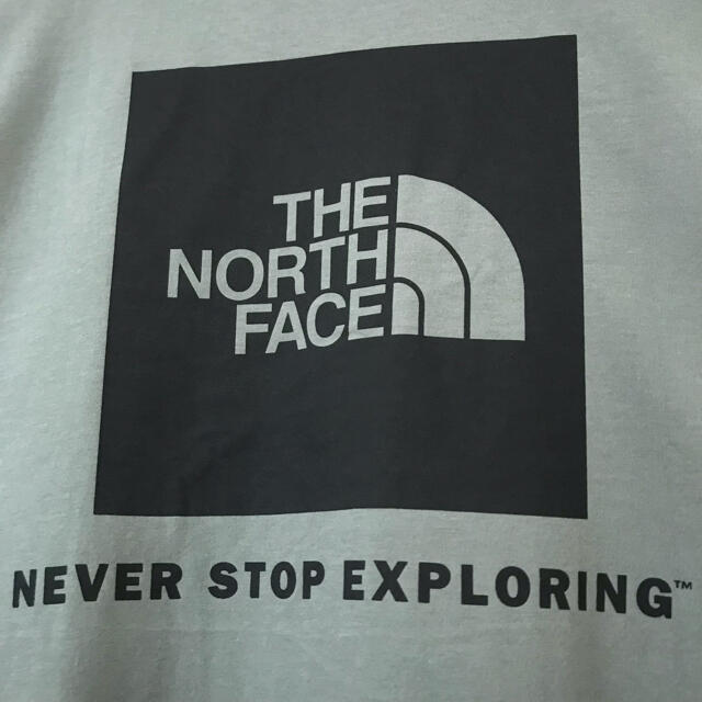 THE NORTH FACE(ザノースフェイス)のレアカラー  ♪ ノースフェイス  BOX Tシャツ モスグリーン 4XL 5L メンズのトップス(Tシャツ/カットソー(半袖/袖なし))の商品写真