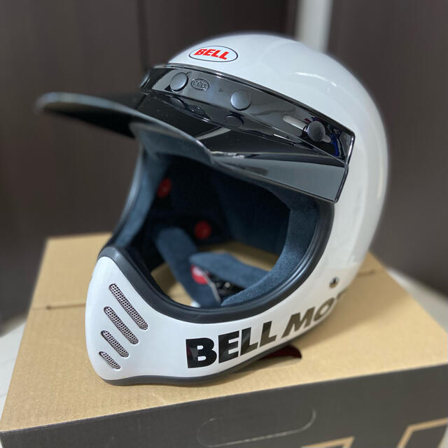 BELL Moto3 Mサイズ　ホワイト