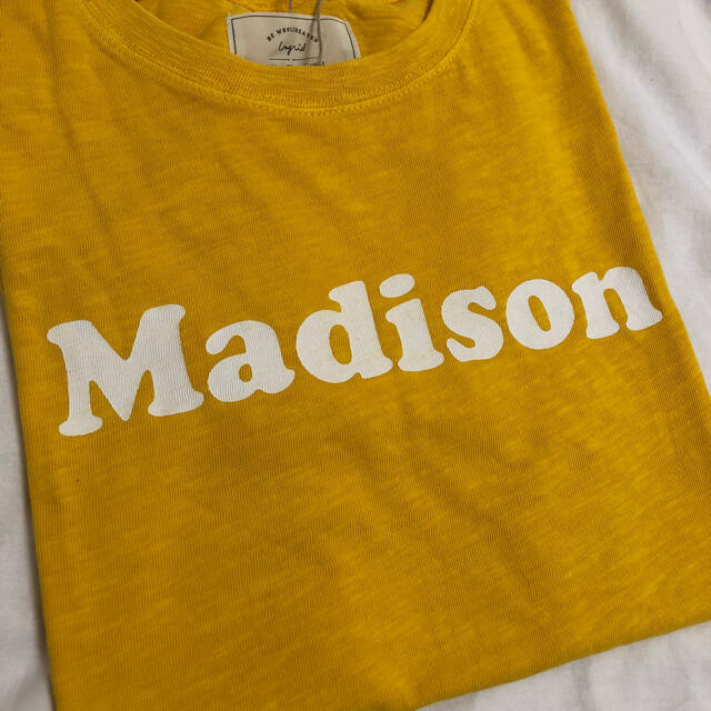 Ungrid(アングリッド)の新品 MadisonロゴTee レディースのトップス(Tシャツ(半袖/袖なし))の商品写真