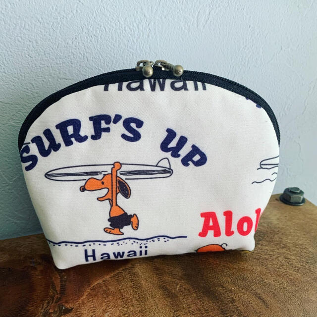 日焼けSNOOPY ハンドメイド　シェルポーチ　ビンテージシーツ　Hawaii