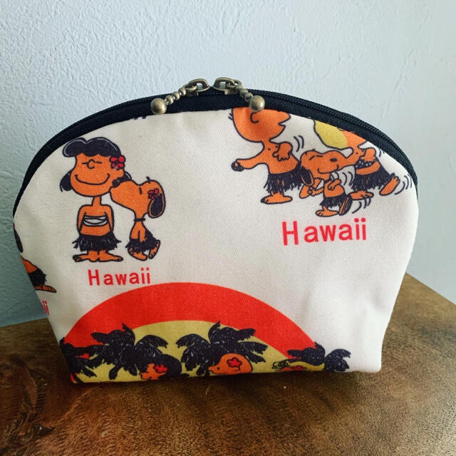 日焼けSNOOPY ハンドメイド　シェルポーチ　ビンテージシーツ　Hawaii