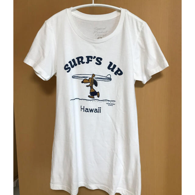 SNOOPY(スヌーピー)のハワイ限定 スヌーピーTシャツ レディースのトップス(Tシャツ(半袖/袖なし))の商品写真