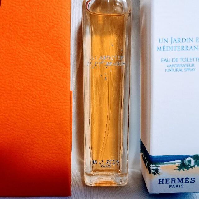 Hermes(エルメス)のkawaiichan様専用 エルメス 香水 地中海の庭 15ml コスメ/美容の香水(ユニセックス)の商品写真
