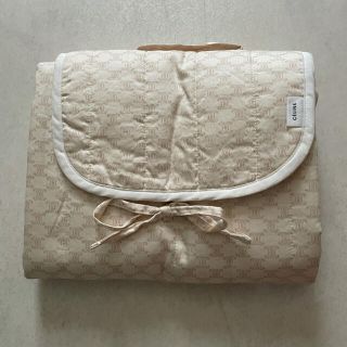 セリーヌ(celine)のセリーヌ オムツ換えシート(おむつ替えマット)