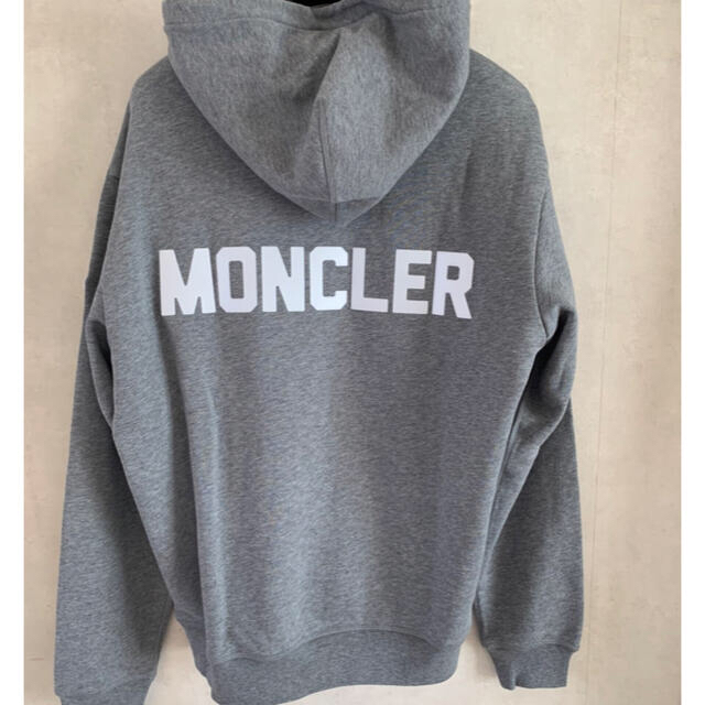 特別価格 MONCLER - レディース MONCLER モンクレール ロゴ パーカー