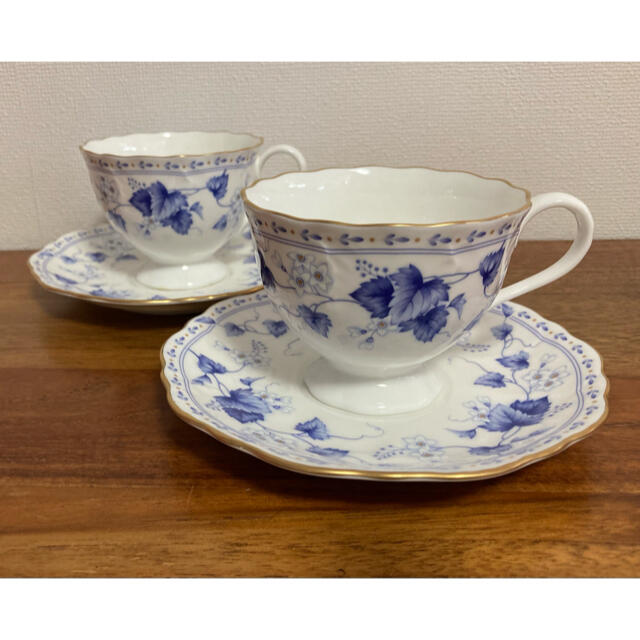 桜瑪瑙 日本製 NARUMI ナルミ 葡萄柄 ティーカップ 青 ×2 送料無料 通販 ナルミ 未使用 カップ&ソーサー ペア 2客