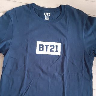 ボウダンショウネンダン(防弾少年団(BTS))のBT21　UNIQLOTシャツ(Tシャツ(半袖/袖なし))