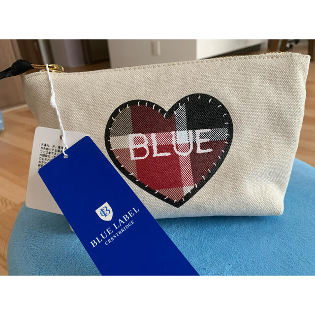 BURBERRY BLUE LABEL(バーバリーブルーレーベル)のBLUE LABEL CRESTBRIDGE ポーチ レディースのファッション小物(ポーチ)の商品写真