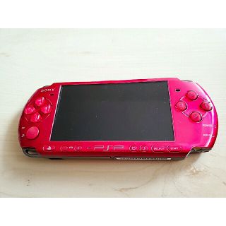 プレイステーションポータブル(PlayStation Portable)のPSP本体　赤　電池なし(携帯用ゲーム機本体)