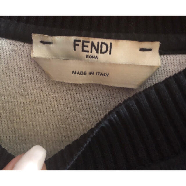 FENDI(フェンディ)の専用 レディースのトップス(ニット/セーター)の商品写真