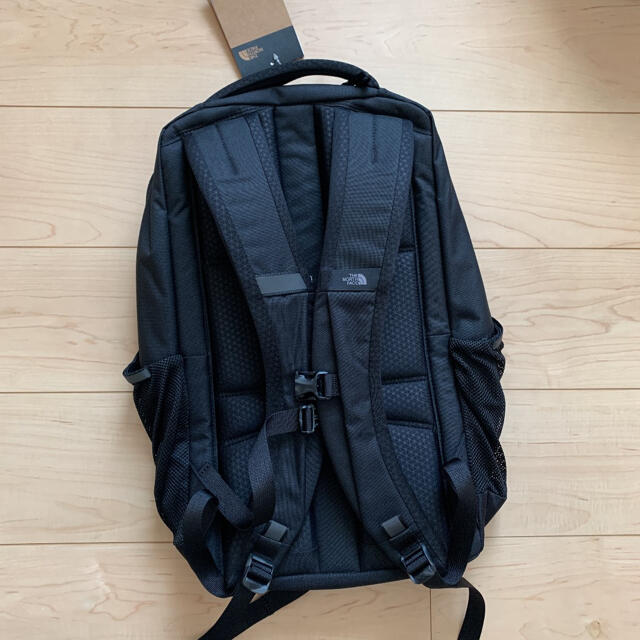 THE NORTH FACE(ザノースフェイス)のTHE NORTH FACE VAULT 27L 男女兼用 ユニセックス メンズのバッグ(バッグパック/リュック)の商品写真