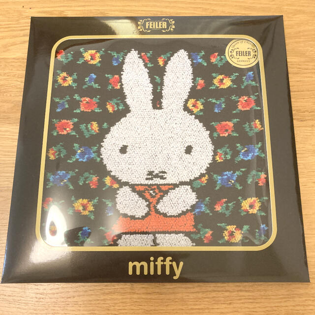 FEILER(フェイラー)のミッフィー フェイラーハンカチ MIFFY CARINA エンタメ/ホビーのおもちゃ/ぬいぐるみ(キャラクターグッズ)の商品写真