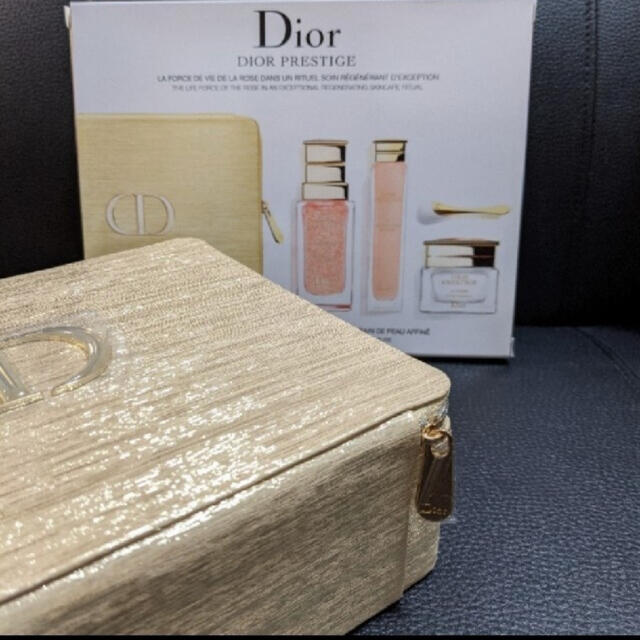 Dior(ディオール)の新品 Dior プレステージ マイクロ ユルイド ローズ コフレ コスメ/美容のスキンケア/基礎化粧品(美容液)の商品写真