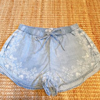 アバクロンビーアンドフィッチ(Abercrombie&Fitch)の【お買得】アバクロ　デニムショートパンツ(ショートパンツ)