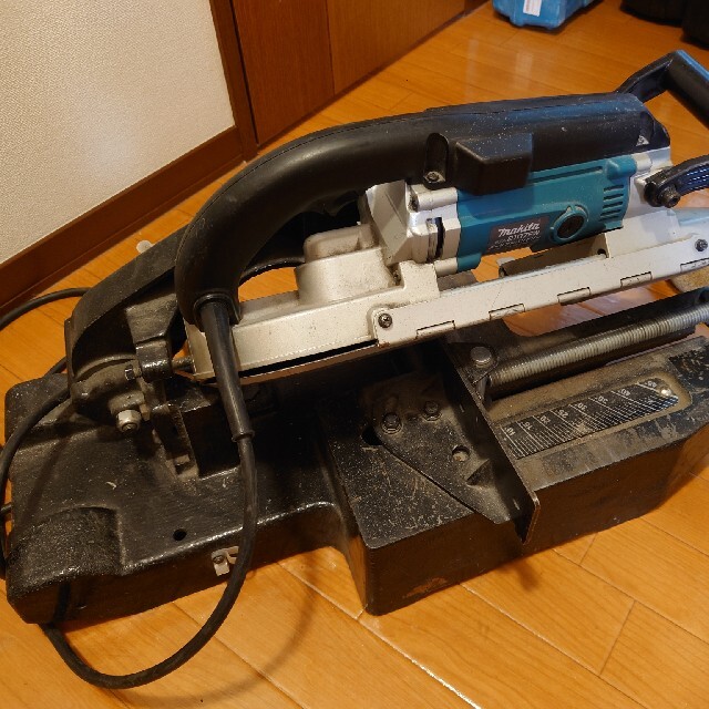 マキタ(Makita) ポータブルバンドソー ハンディタイプ 2107F 工具