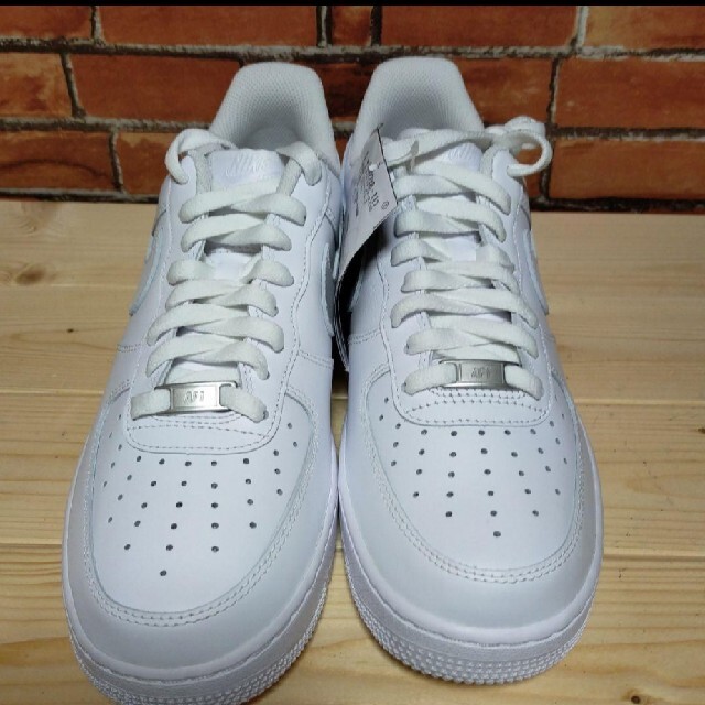 NIKE(ナイキ)の新品未使用!　NIKE  Air Force 1　ナイキ　エアフォース1 　 メンズの靴/シューズ(スニーカー)の商品写真