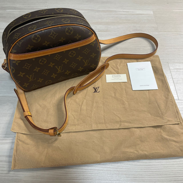 LOUIS VUITTON ルイヴィトン モノグラム ブロワ ショルダーバッグ LOUIS VUITTON ルイヴィトン モノグラム ブロワ ショルダーバッグ