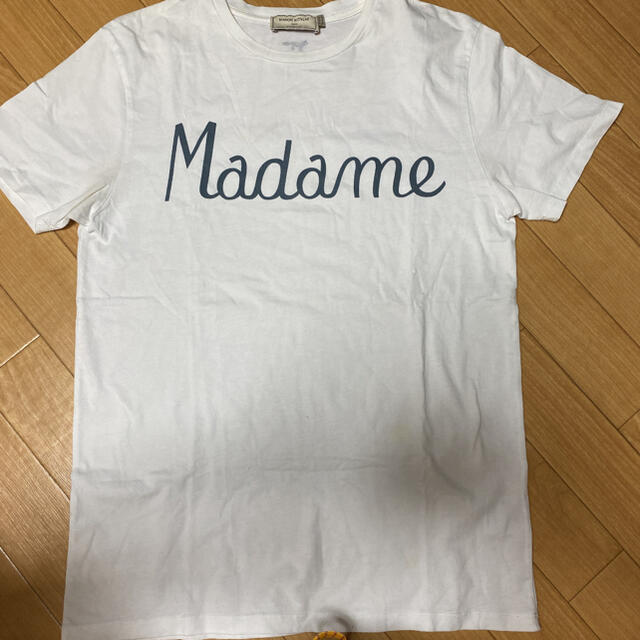 メゾンキツネ　madame Tシャツ