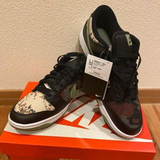 ナイキ(NIKE)のNIKE DUNK LOW SE ブラックカモ 新品 未使用 送料無料29cm(スニーカー)