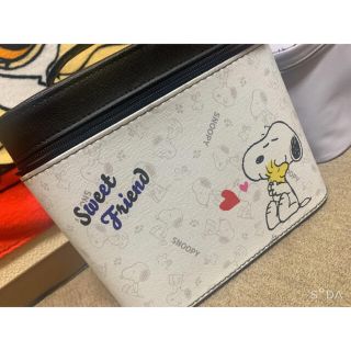 スヌーピー(SNOOPY)のスヌーピー　メイクボックス　コスメボックス(メイクボックス)