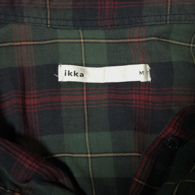 ikka(イッカ)の【超人気】❤イッカ❤ シャツ ブラウス 緑 チェック 紺 赤 ikka 〈M〉 レディースのトップス(シャツ/ブラウス(長袖/七分))の商品写真