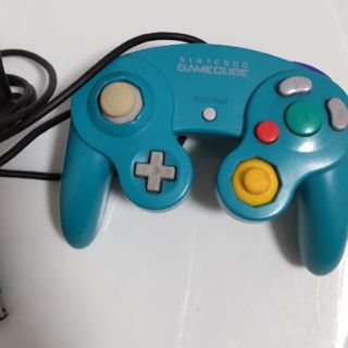 ニンテンドーゲームキューブ - ゲームキューブコントローラー
