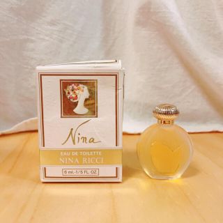 NINA RICCI - ニナリッチ 香水 ベルドゥミニュイ 30mlの通販 by ろあん's shop(プロフ必読)｜ニナリッチならラクマ