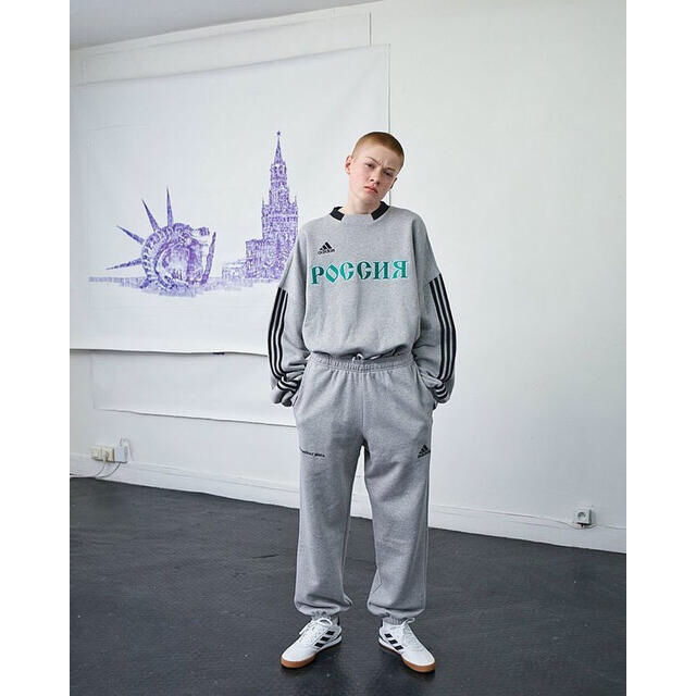 adidas(アディダス)のgosha rubchinskiy×adidas スウェットパンツ　Mサイズ メンズのパンツ(その他)の商品写真