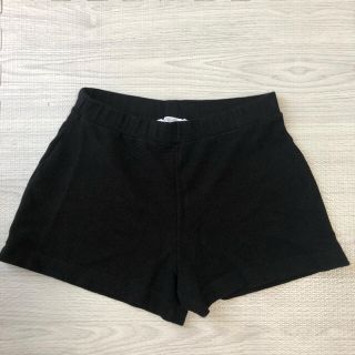 ザラ(ZARA)のZARA リブ　ショートパンツ　ブラック(ショートパンツ)