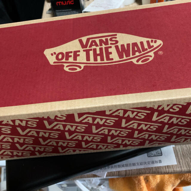 VANS(ヴァンズ)の売り切り！！　バンズ  27センチ　スニーカー メンズの靴/シューズ(スニーカー)の商品写真