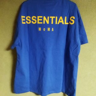 フィアオブゴッド(FEAR OF GOD)の日本未発売！ESSENTIALS&MOMAコラボTシャツ Sサイズ(Tシャツ/カットソー(半袖/袖なし))