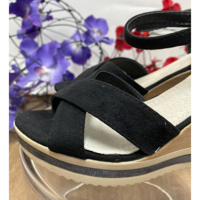 DIANA(ダイアナ)の新品　ウェッジソールサンダル　厚底サンダル　アンクルストラップ　スウェード レディースの靴/シューズ(サンダル)の商品写真