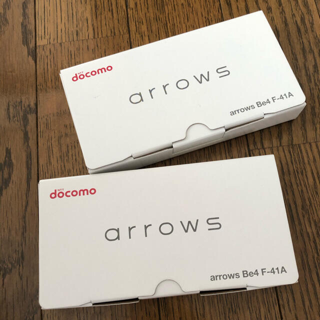 新品未使用品 送料込み 2台 docomo arrows f-41Aスマホ 本体