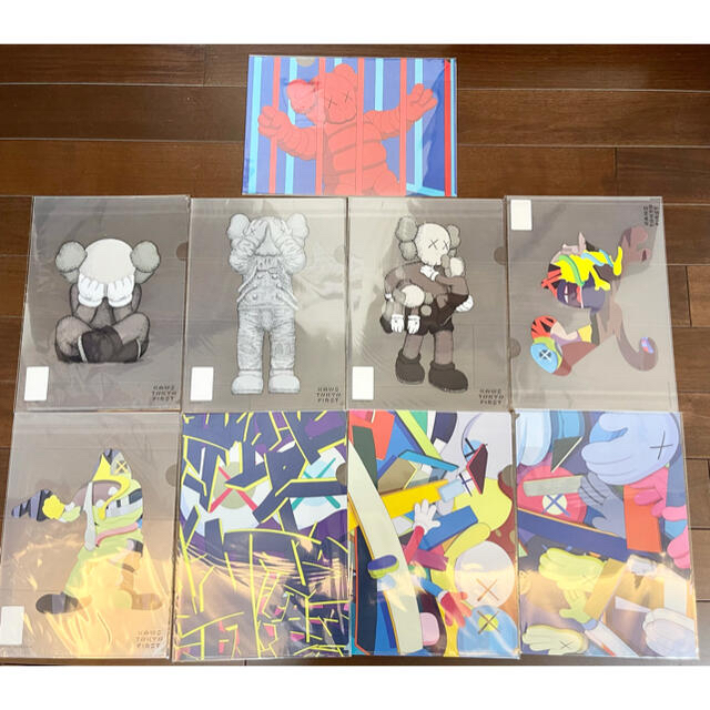 KAWS TOKYO FIRST 限定クリアファイル A4サイズ 全9種 最安値 1