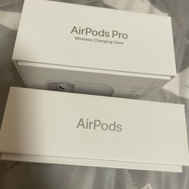 Apple AirPods ProとAirPodsの空箱の通販 by りこ's shop｜アップルならラクマ