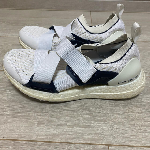 adidas×ステラマッカートニー　ultra boostレディース