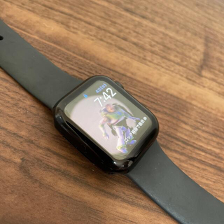 アップルウォッチ(Apple Watch)のApple Watch se 40mm (GPS)スペースグレイ　アルミニウム(腕時計(デジタル))