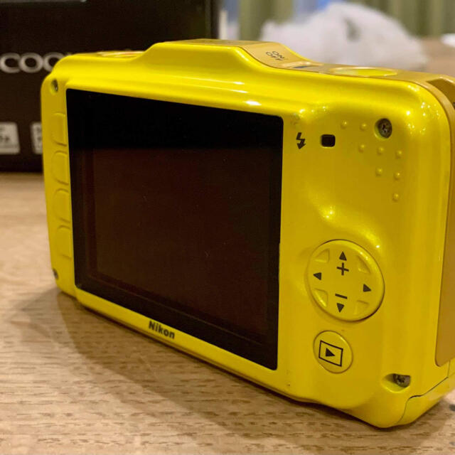 Nikon(ニコン)のNikon COOLPIX Style COOLPIX S31 YELLOW スマホ/家電/カメラのカメラ(コンパクトデジタルカメラ)の商品写真