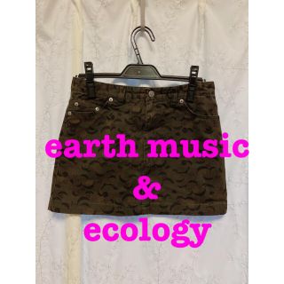 アースミュージックアンドエコロジー(earth music & ecology)のearth music&ecology 迷彩 スカート(ミニスカート)