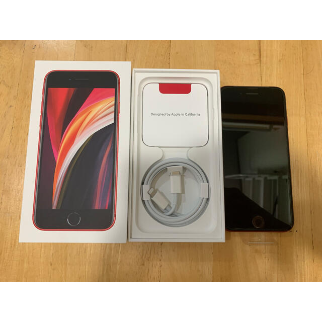 新品未使用】iPhone SE 第２世代 64GB SIMフリー 本体 RED 人気の