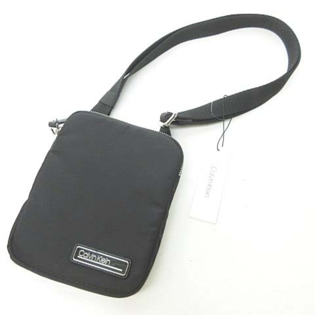 Calvin Klein(カルバンクライン)のカルバンクライン ショルダーバッグ サコッシュ ポシェット ナイロン 黒 メンズのバッグ(ショルダーバッグ)の商品写真