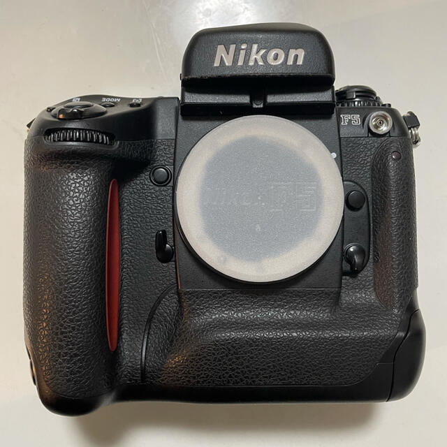 Nikon(ニコン)のNikon F5 フィルム一眼レフカメラ スマホ/家電/カメラのカメラ(フィルムカメラ)の商品写真