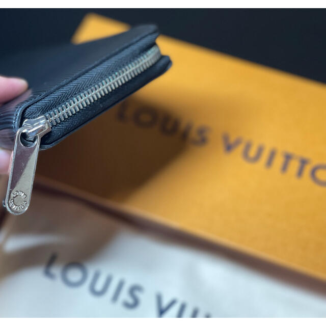 LOUIS ルイヴィトンエピ長財布の通販 by T.K shop｜ルイヴィトンならラクマ VUITTON - 大特価定番