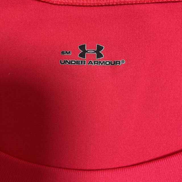 UNDER ARMOUR(アンダーアーマー)のアンダーアーマー　レディースＴシャツ スポーツ/アウトドアのトレーニング/エクササイズ(トレーニング用品)の商品写真