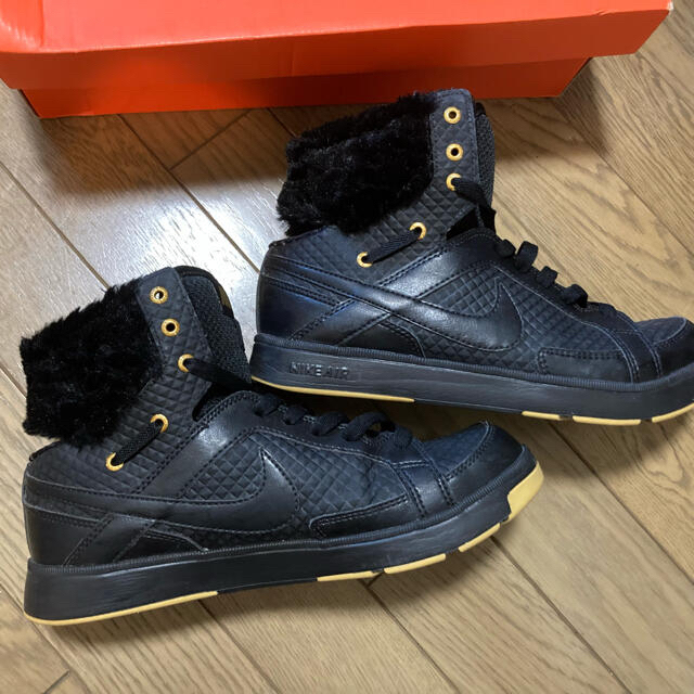 NIKE(ナイキ)の少数レアモデル✭NIKE AIR TROUPE 2 MID ナイキ エアトループ レディースの靴/シューズ(スニーカー)の商品写真