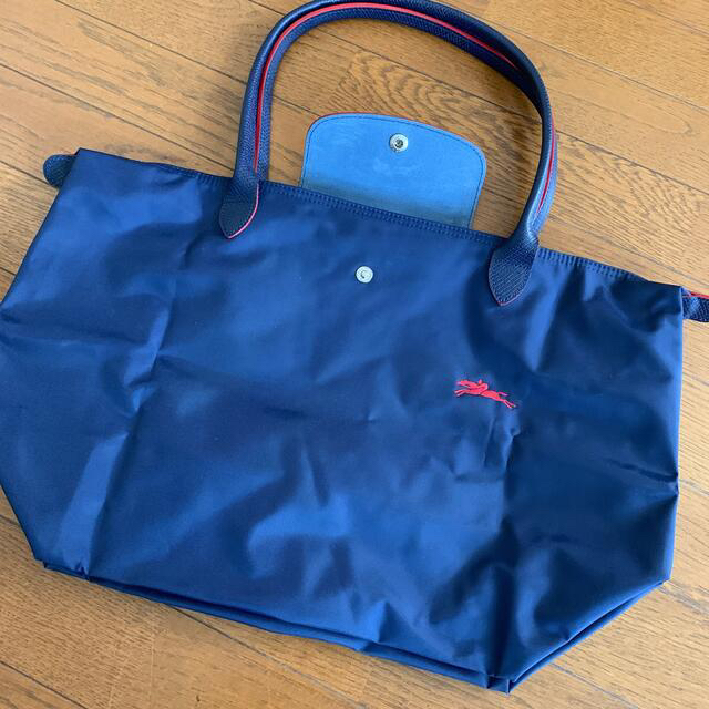 LONGCHAMP(ロンシャン)のロンシャン　東武池袋購入　プリアージュクラブ　トートバッグL ポーチつき　紺赤 レディースのバッグ(トートバッグ)の商品写真