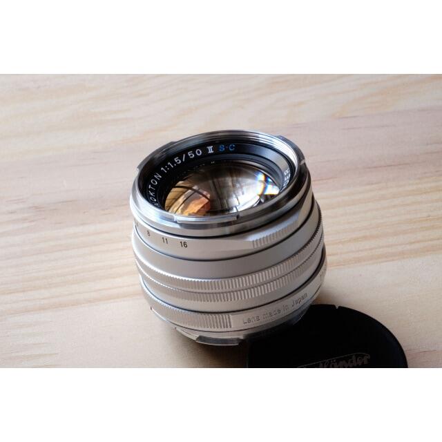 LEICA(ライカ)のフォクトレンダー　ノクトン　vm sc 50ｍｍ　f1.5 ii nokton スマホ/家電/カメラのカメラ(レンズ(単焦点))の商品写真